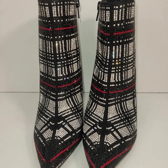 INC International Concepts Plaid BLING Ankle Boots Black,Silver, Red NWOB Sz 5 - Picture 4 of 8